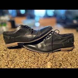 Steve Madden Mens lace leather dress shoe